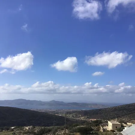Ferienhaus Inviting 1-bed Cabin Near To Aliki