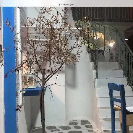 Inviting 1-bed Cabin Near To Aliki Holiday home *