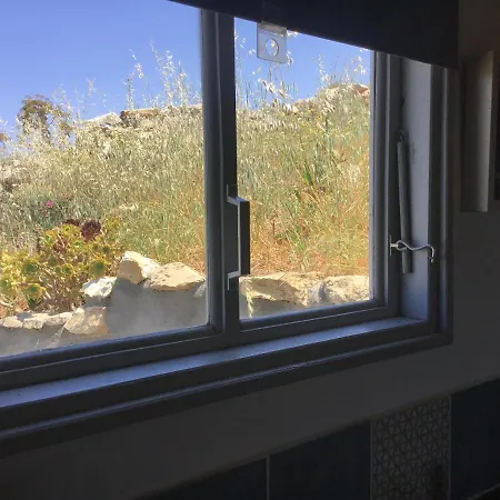 Inviting 1-bed Cabin Near To Aliki Ferienhaus